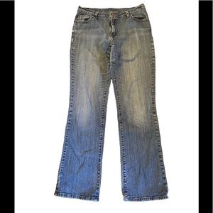 Womens Levi’s 779 medium wash jeans size 14 long